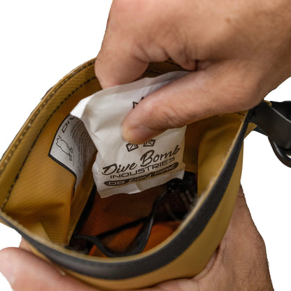 🔥LAST DAY 50% OFF -🌟Waterproof Shell Pouch - Compact Design for Convenient Storage and Organization🎒