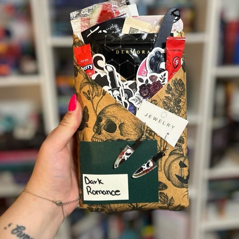 🔥LAST DAY 50% OFF- Halloween Blind Date with a Book